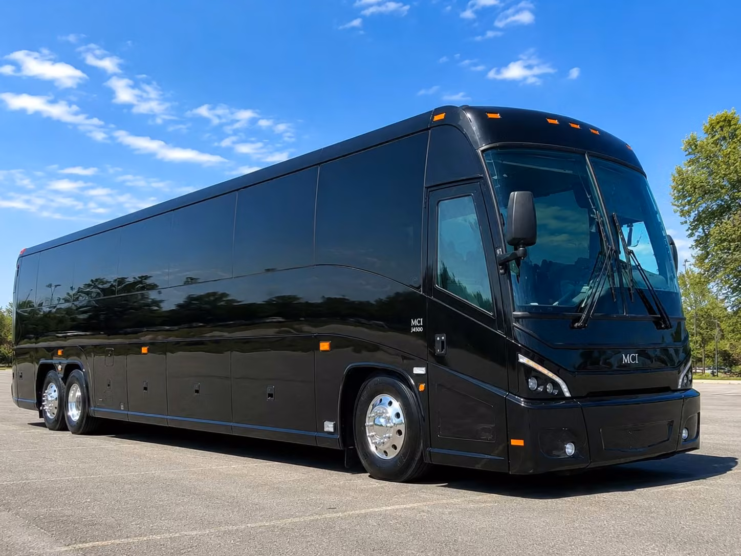 field trip bus rentals to fort monroe and buckroe beach in hampton