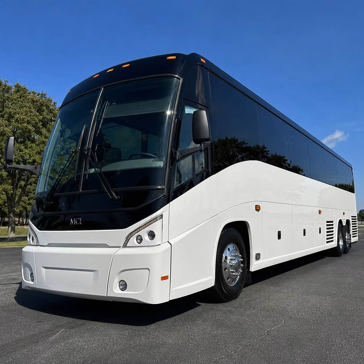 make your hampton bachelorette party or birthday night a concert bus experience