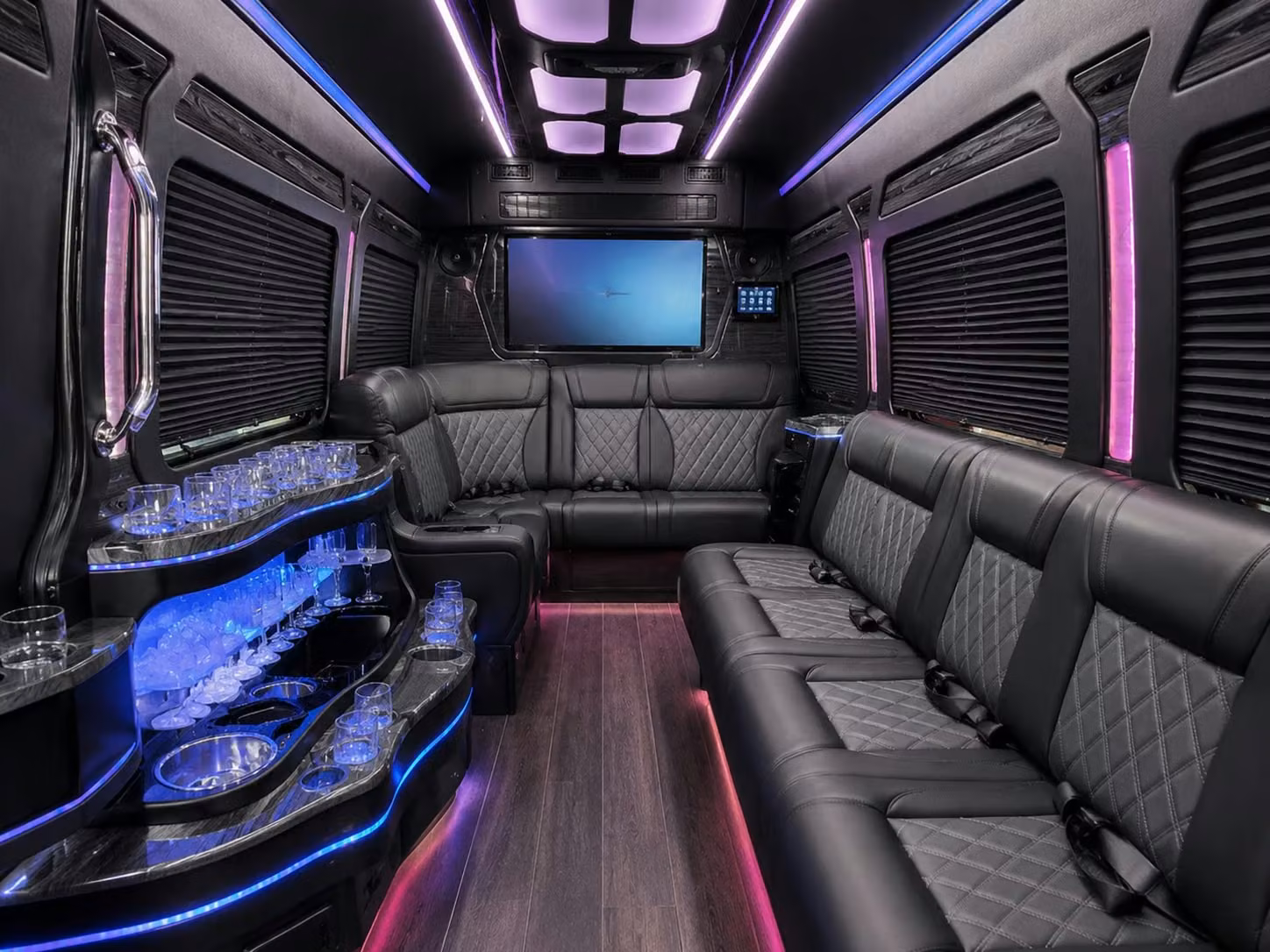 you can find and book airport transportation in hampton and any nearby city